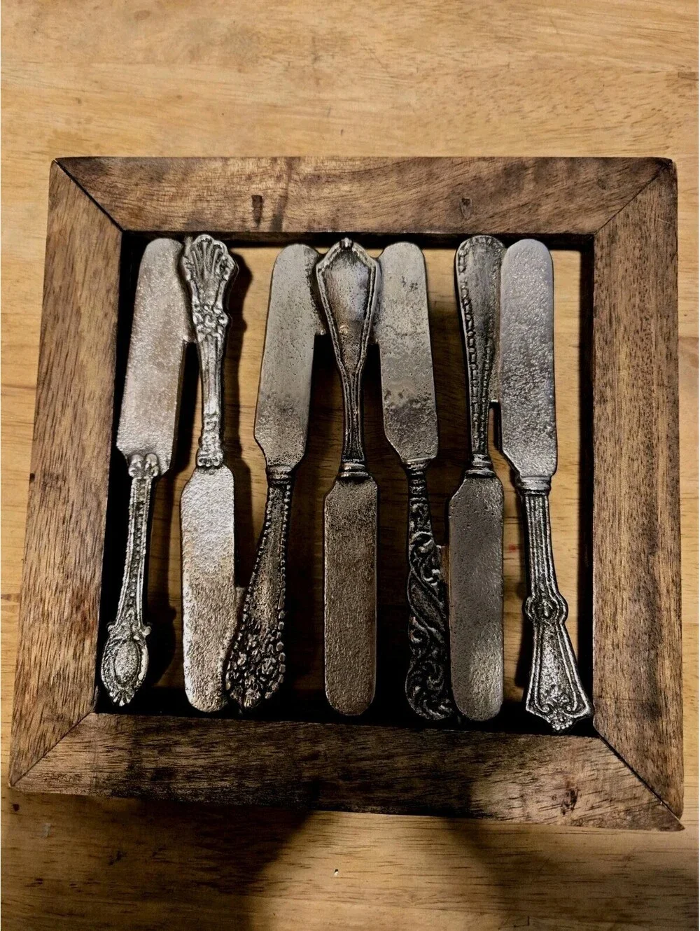 Unique Flatware Wooden Frame TRIVET HOT PLATE 8.5